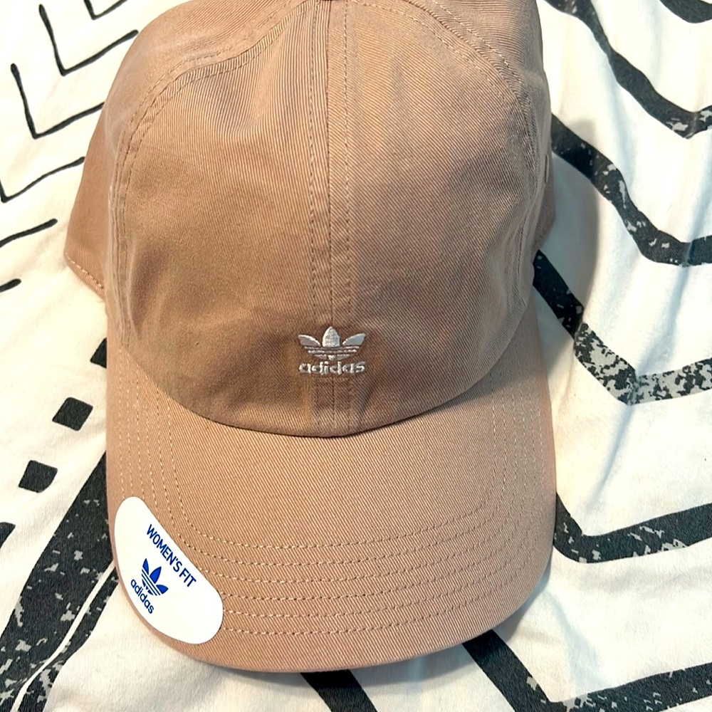 Never worn! Adidas - Women’s Fit Hat